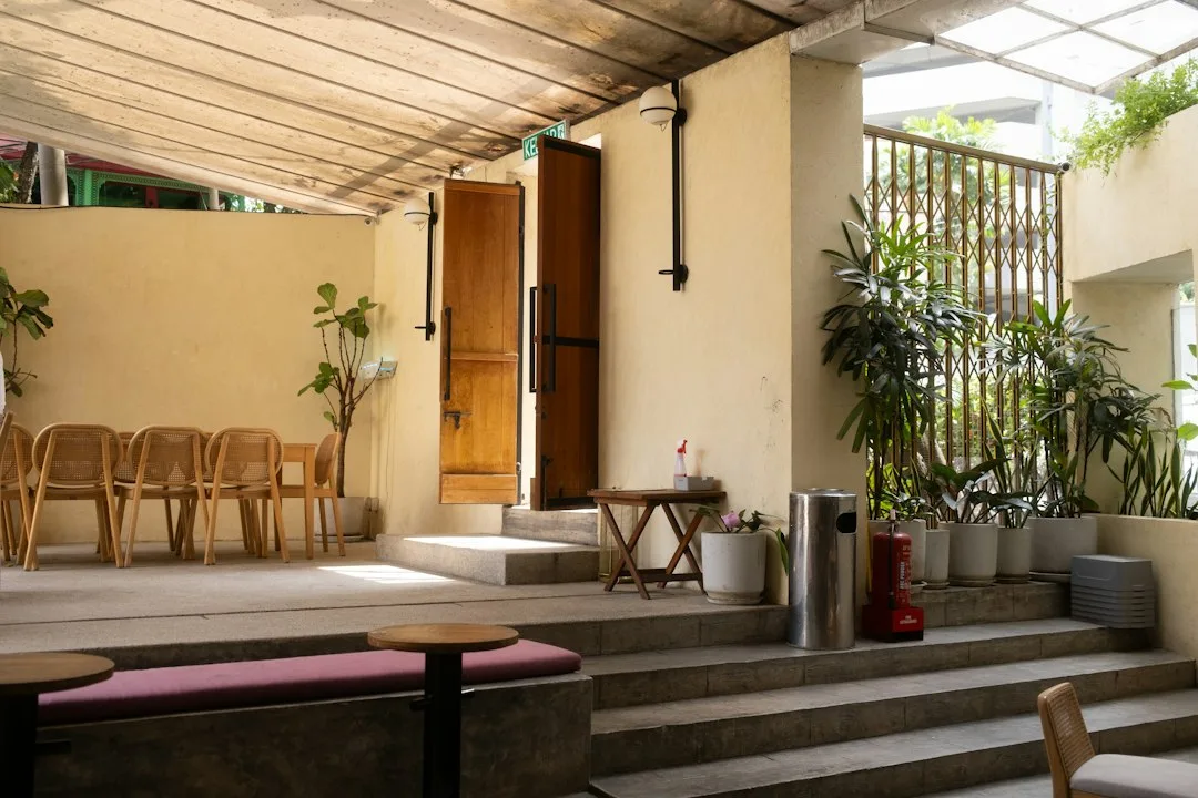 modern outdoor patio steps design — Patio & Yard perspective 1